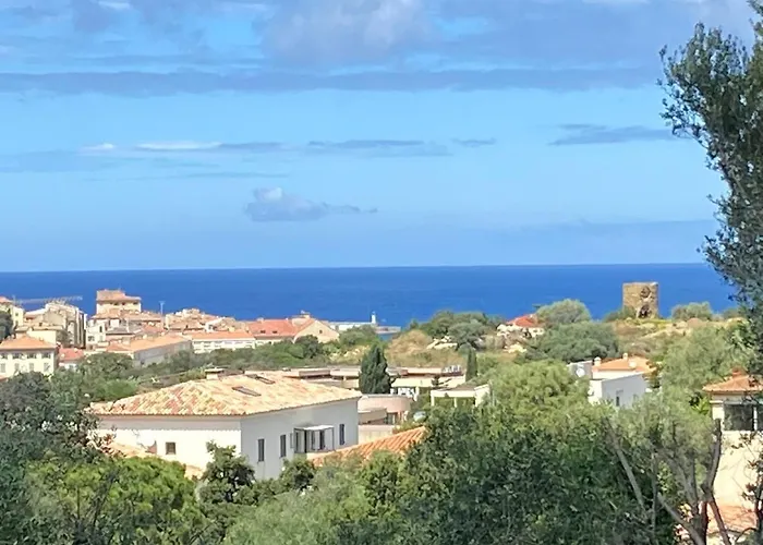 Seaview Garden Villa